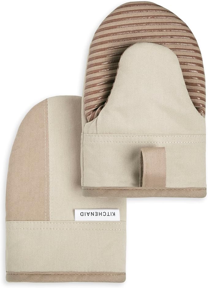 oven mitts