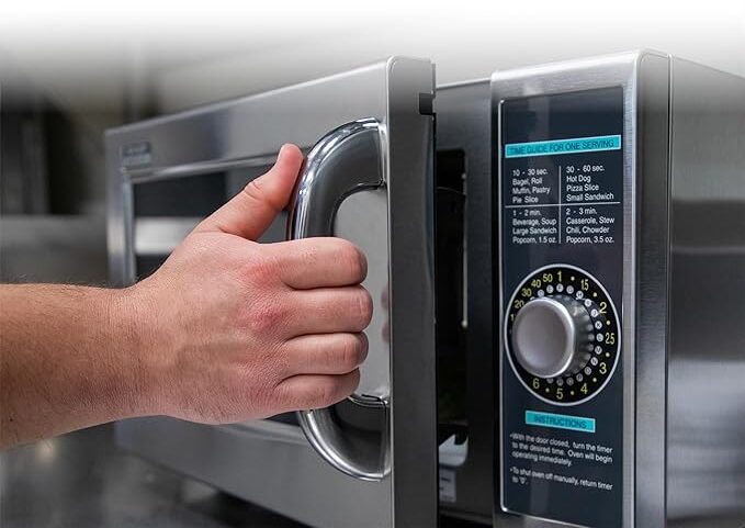 commercial microwave oven